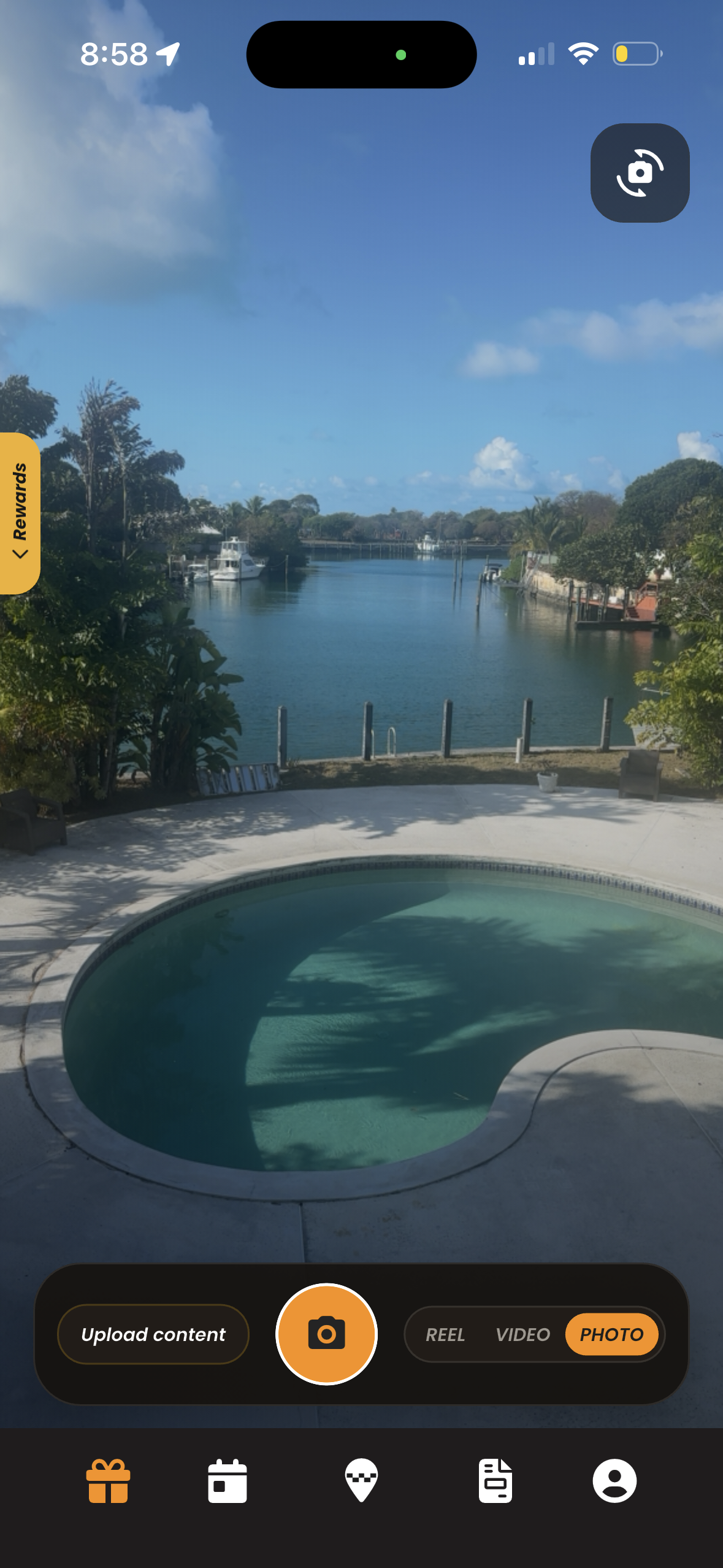 HOP Moments — camera screen to share a Nassau photo